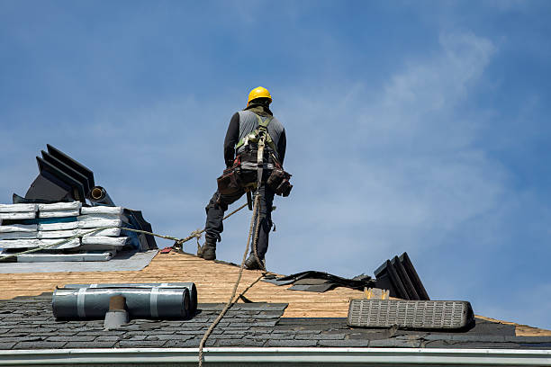 Professional Roofing technician working in Diablo, CA
